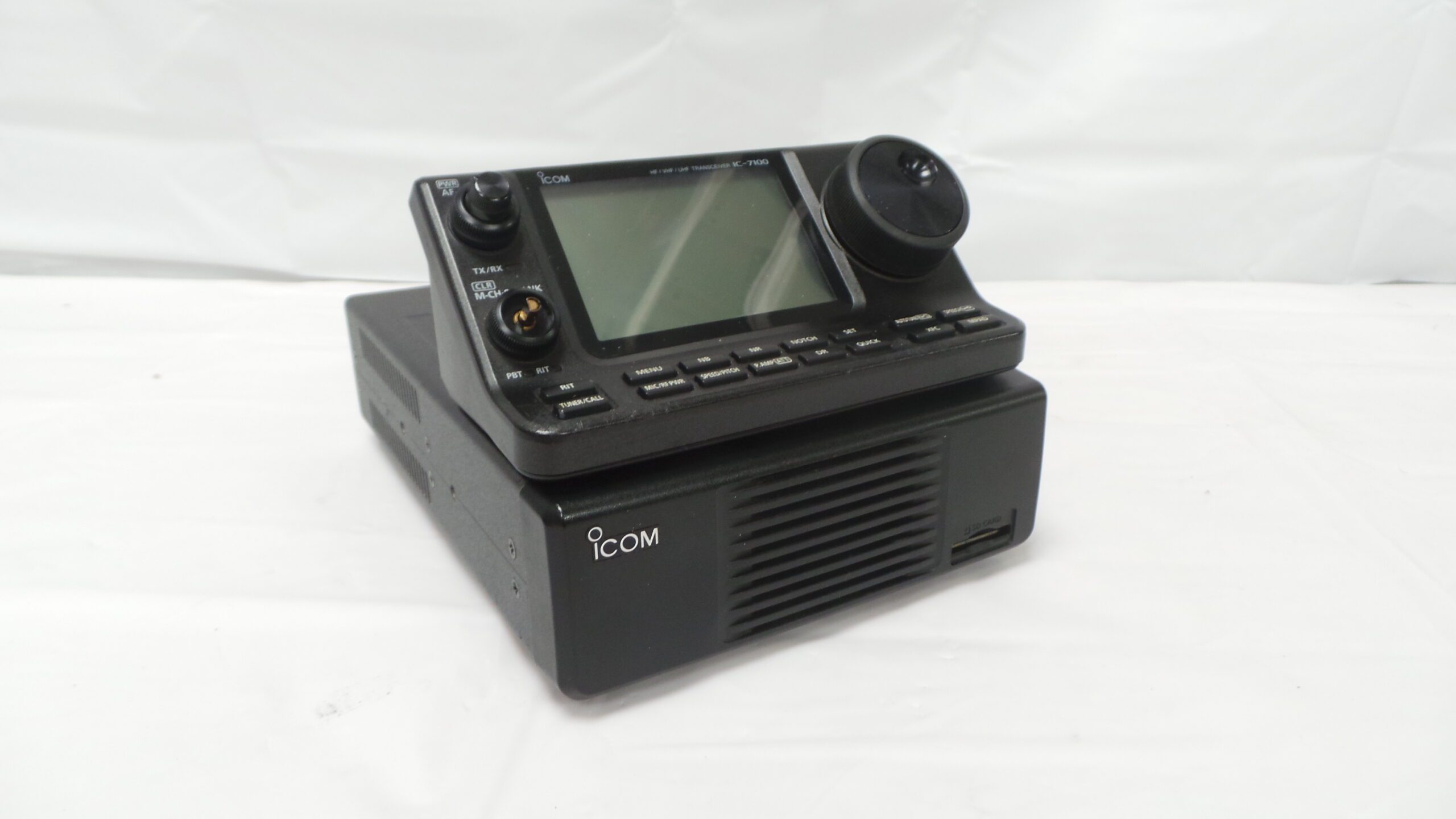 Icom IC-7100 USED Sold As Seen Junksale