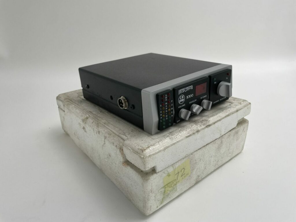 Interceptor TC300 Junksale Clearance '72'