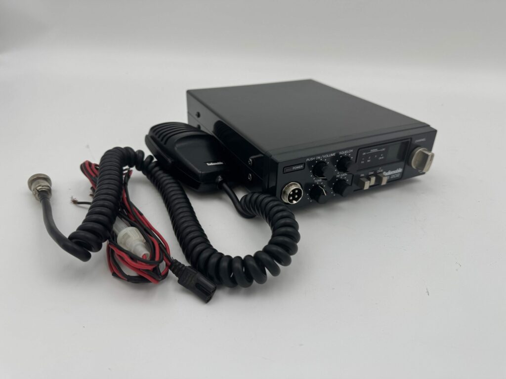 Radiomobile CB202 Junksale Clearance '112'